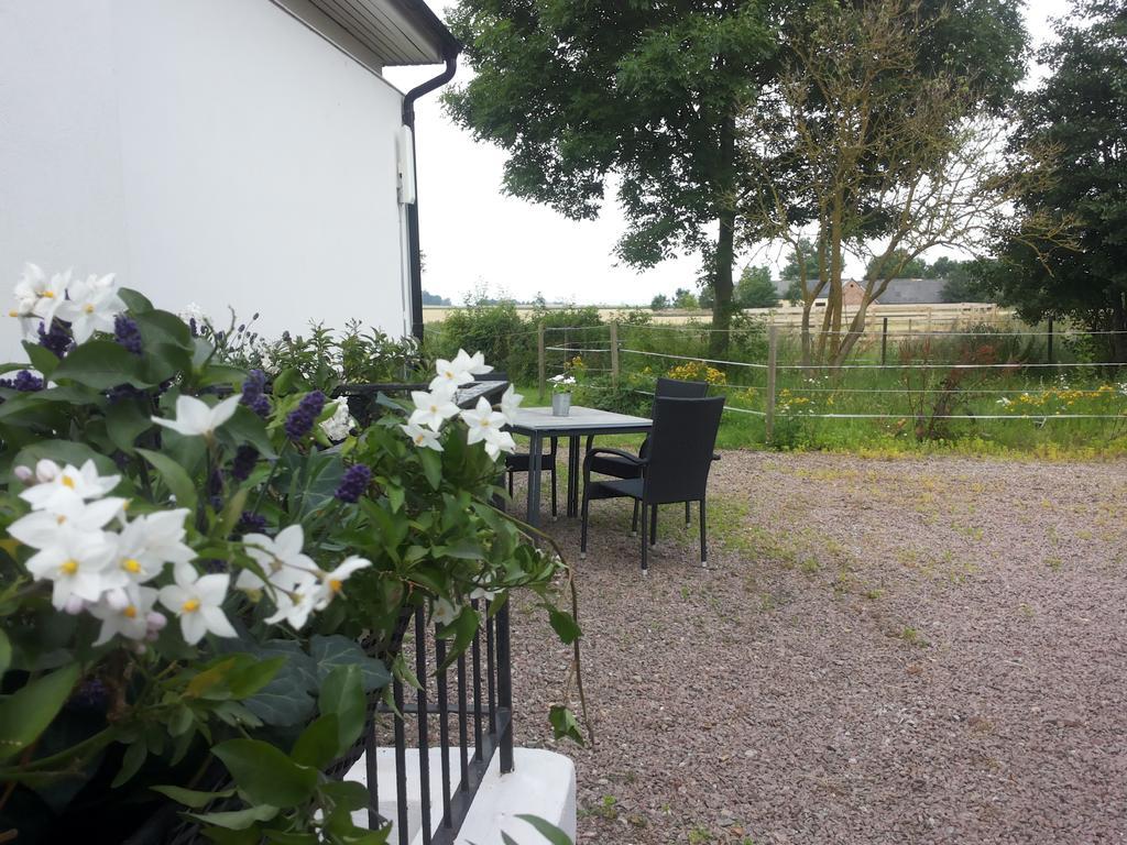 Laegenhet Lillisgarden Casa de hóspedes Vallåkra Exterior foto